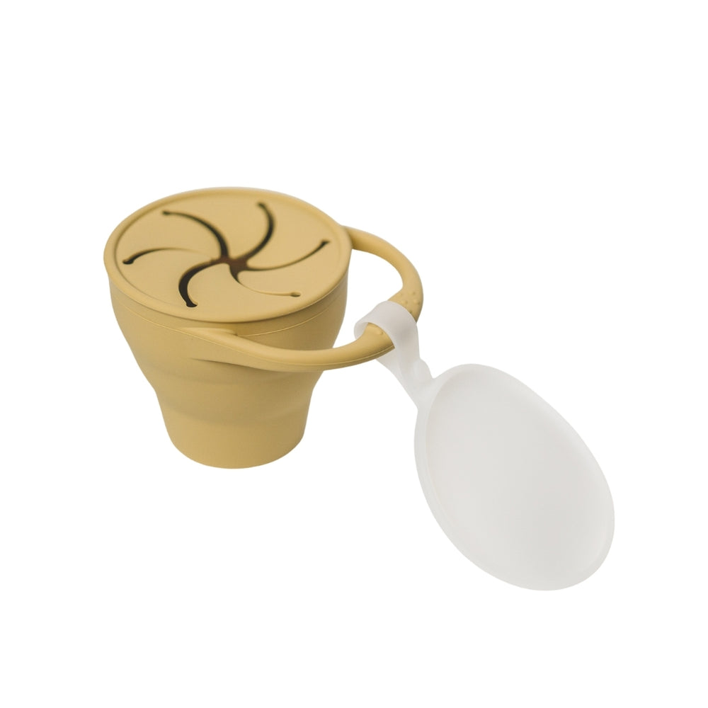 
                  
                    Load image into Gallery viewer, Mustard Snack Cup with Lid Clasp
                  
                